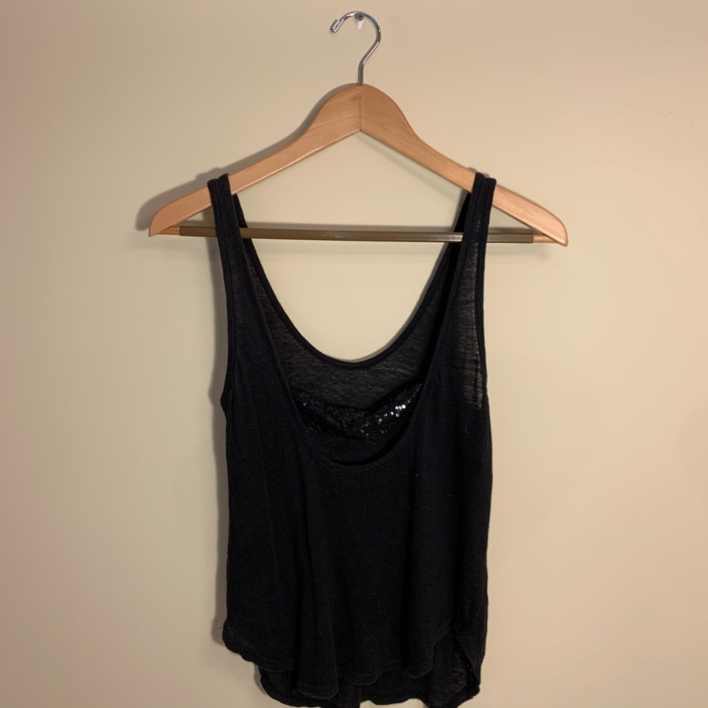 Black tank top. XS